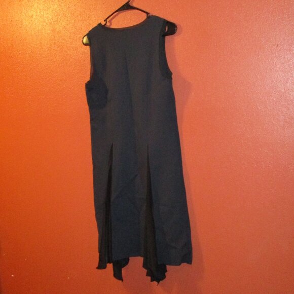 Simply Vera Vera Wang NEW Woman Small Black Travel Vacation Sleeveless Dress - Picture 7 of 11